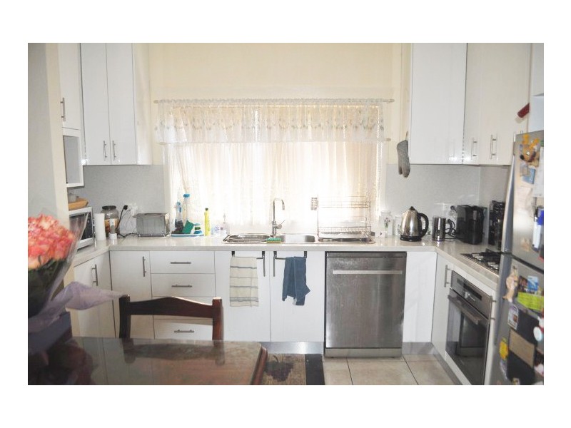 70 Highview Ave, Greenacre NSW 2190