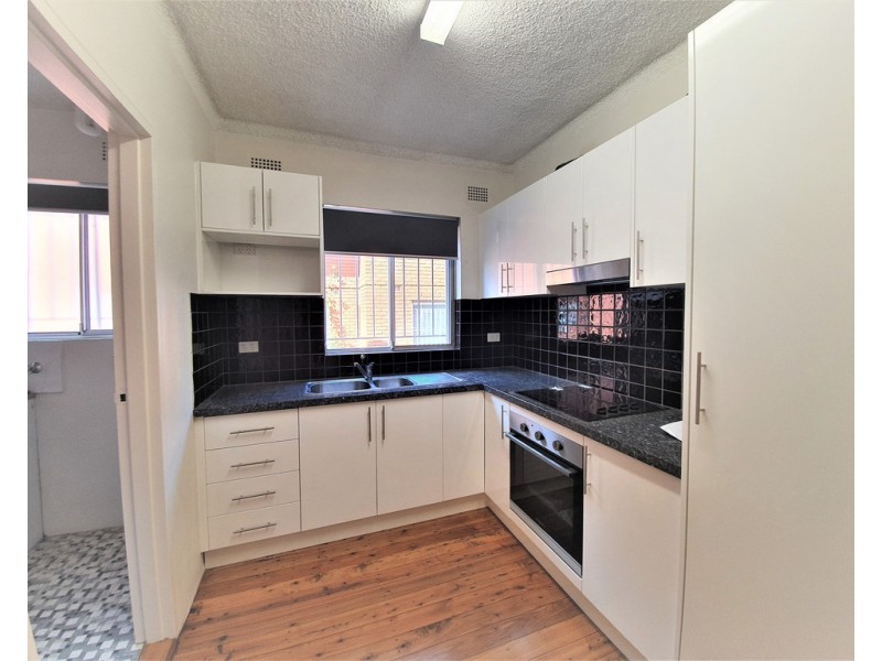 1/148 The Boulevarde, Punchbowl NSW 2196