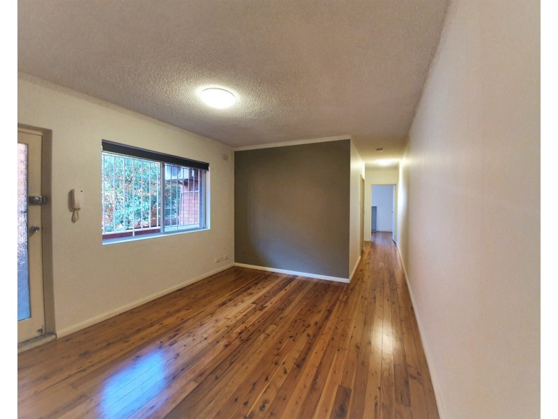 1/148 The Boulevarde, Punchbowl NSW 2196