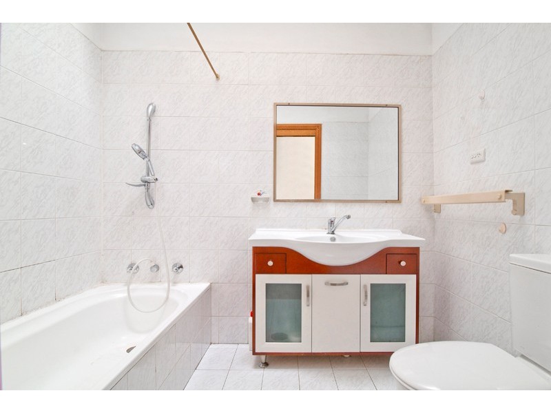 8/899 Punchbowl Road, Punchbowl NSW 2196