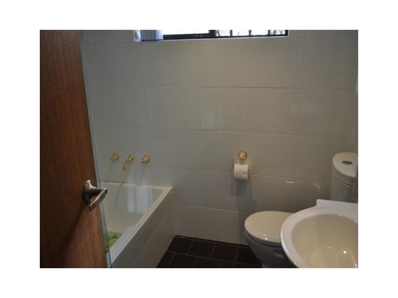 1/48 Ferguson Ave, Wiley Park NSW 2195