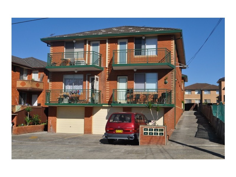 4/45 Augusta Street, Punchbowl NSW 2196