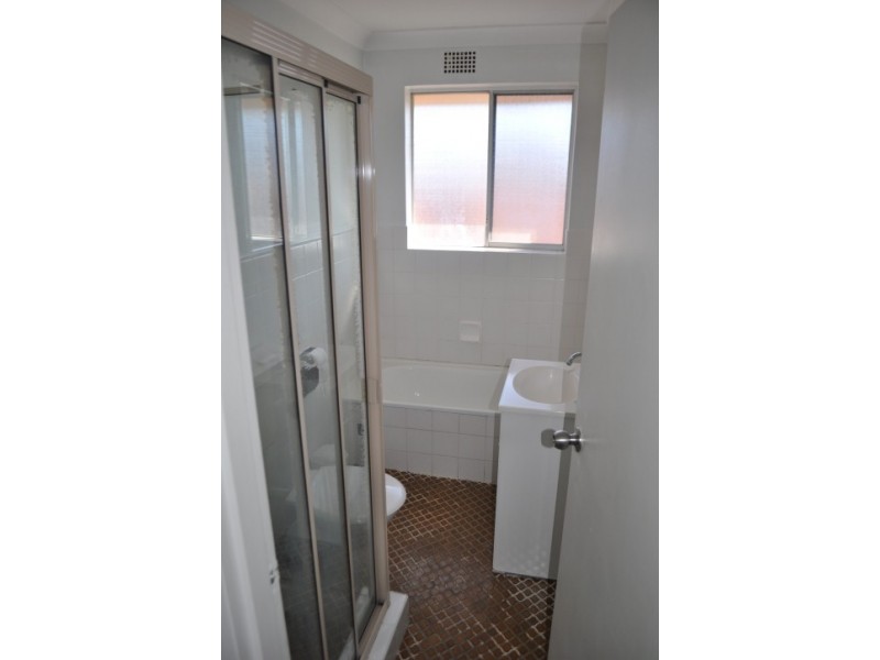 4/45 Augusta Street, Punchbowl NSW 2196