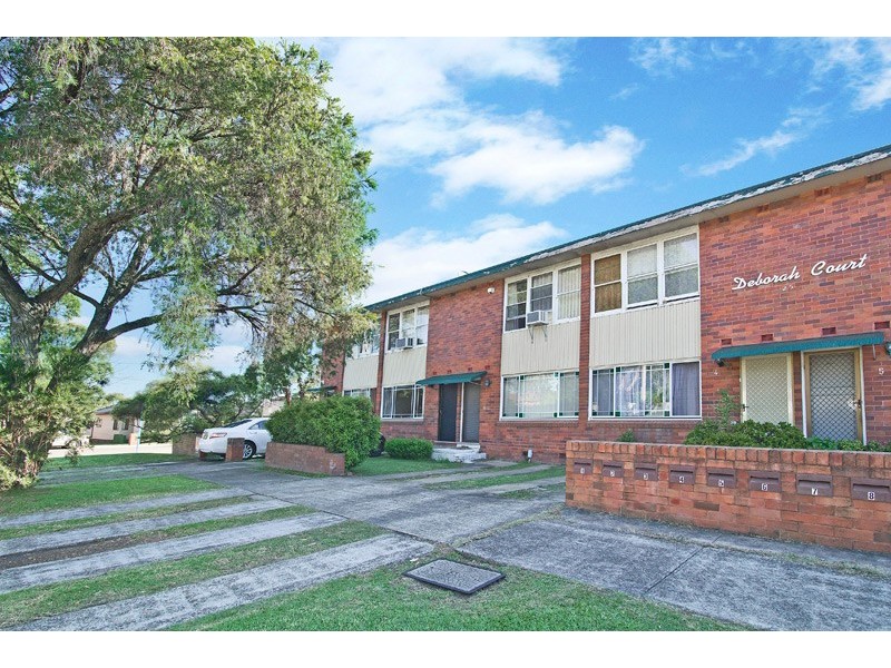 2/25 Blenman Avenue, Punchbowl NSW 2196