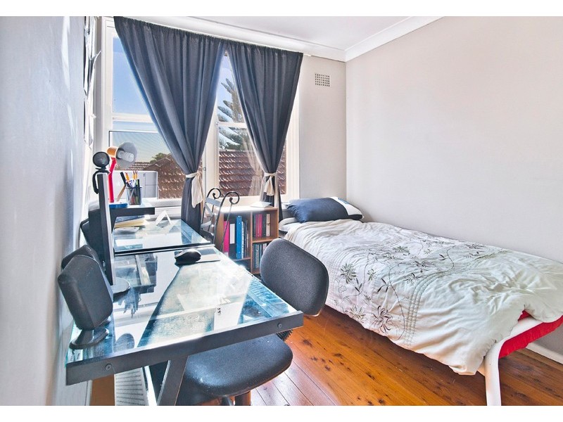 2/25 Blenman Avenue, Punchbowl NSW 2196