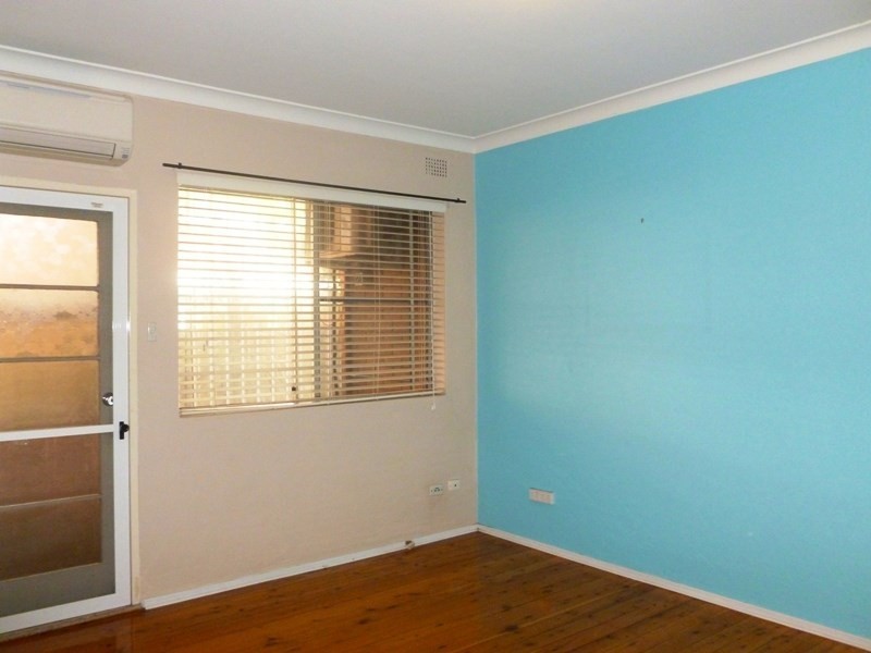 2/88 The Broadway, Punchbowl NSW 2196