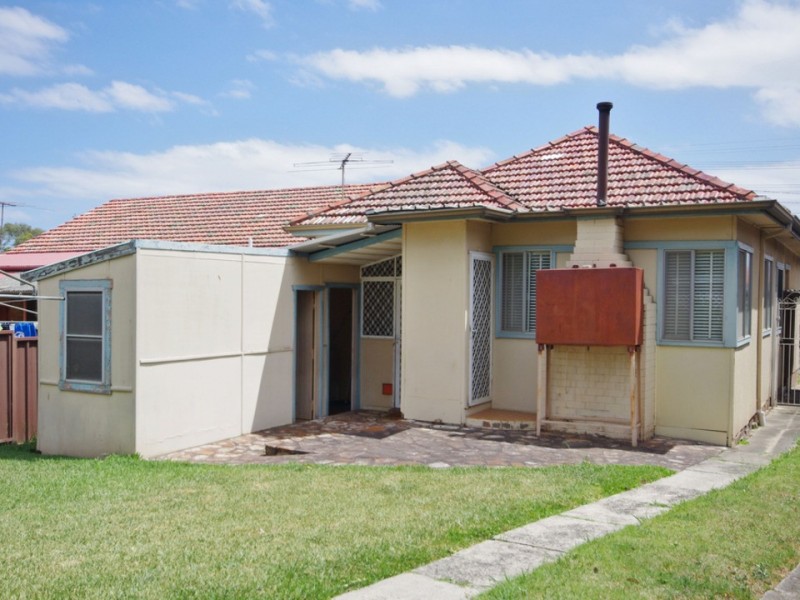 Punchbowl NSW 2196