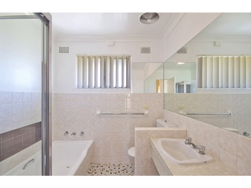 8/49 The Broadway, Punchbowl NSW 2196