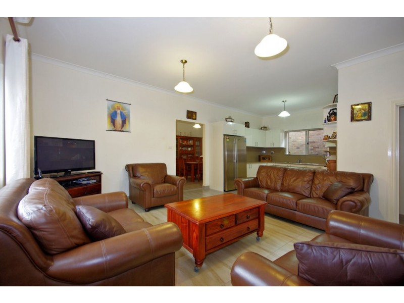 36 ARTHUR ST, Punchbowl NSW 2196