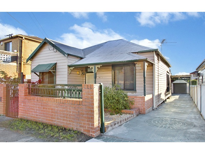 166 Blaxcell Street, Granville NSW 2142