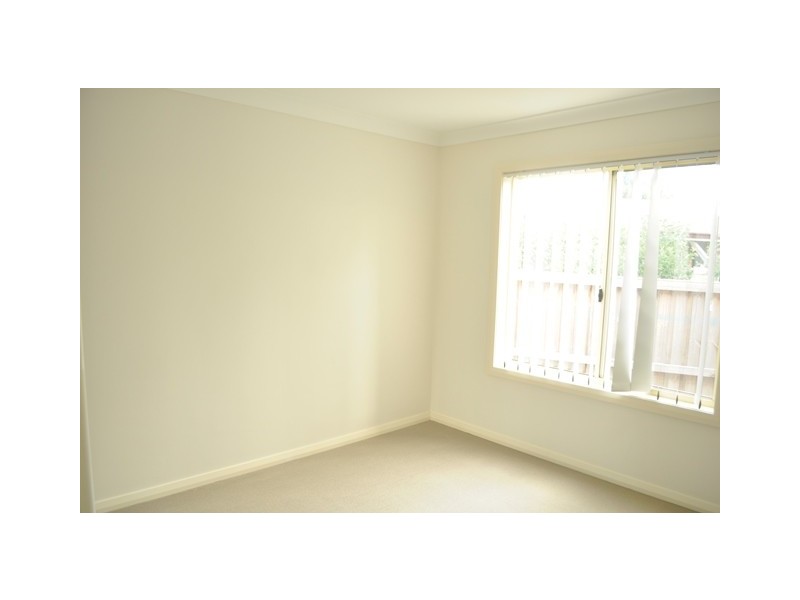 7/2 Literature Place, Blackett NSW 2770