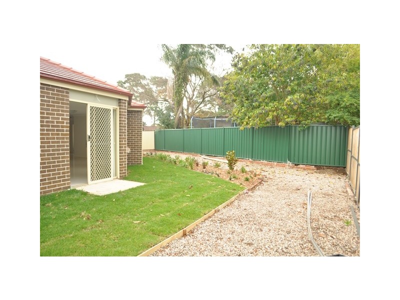 4/2 Literature Place, Blackett NSW 2770