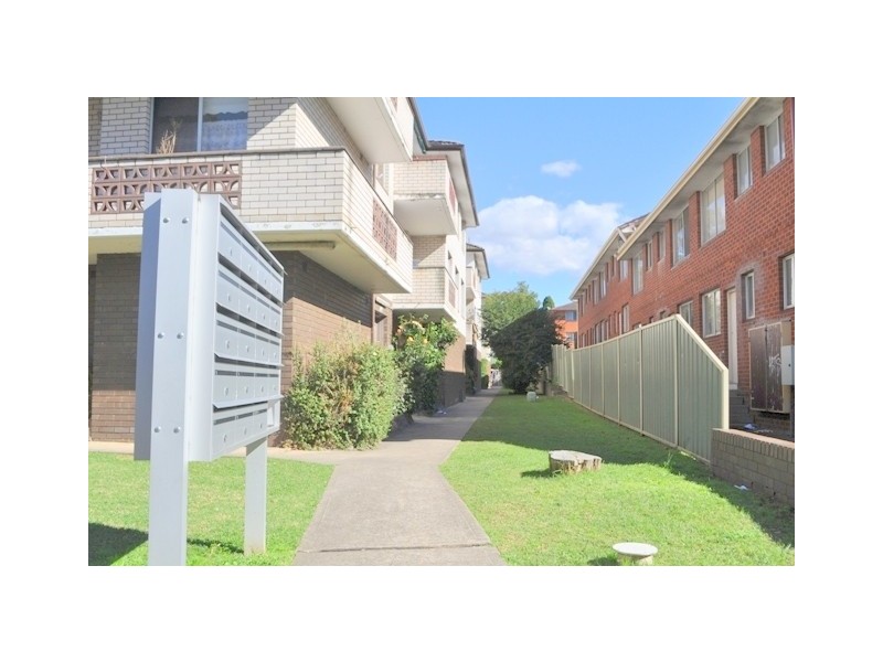 48-50 HAMPDEN ROAD, Lakemba NSW 2195