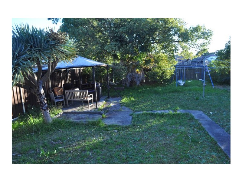 1 Linden Avenue, Punchbowl NSW 2196