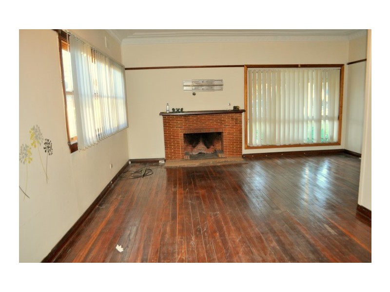 1 Linden Avenue, Punchbowl NSW 2196