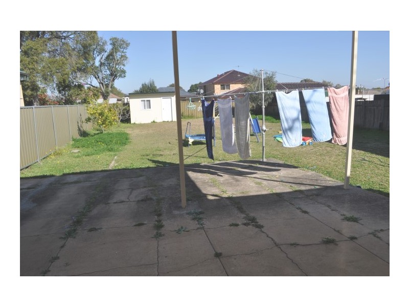 50 Griffiths Ave, Punchbowl NSW 2196