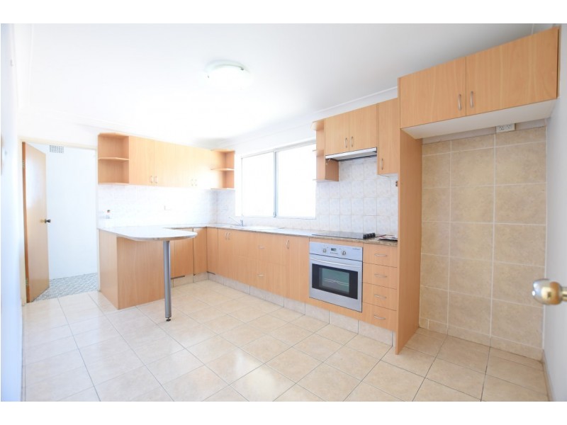8/48 The Broadway, Punchbowl NSW 2196