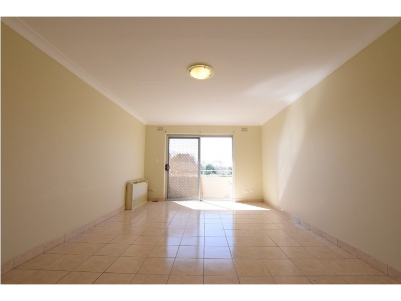 8/48 The Broadway, Punchbowl NSW 2196