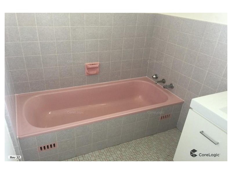 10 Dunkirk Ave, Kingsgrove NSW 2208