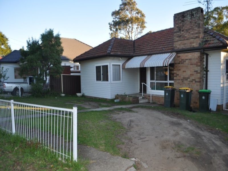 1 Linden Avenue, Punchbowl NSW 2196