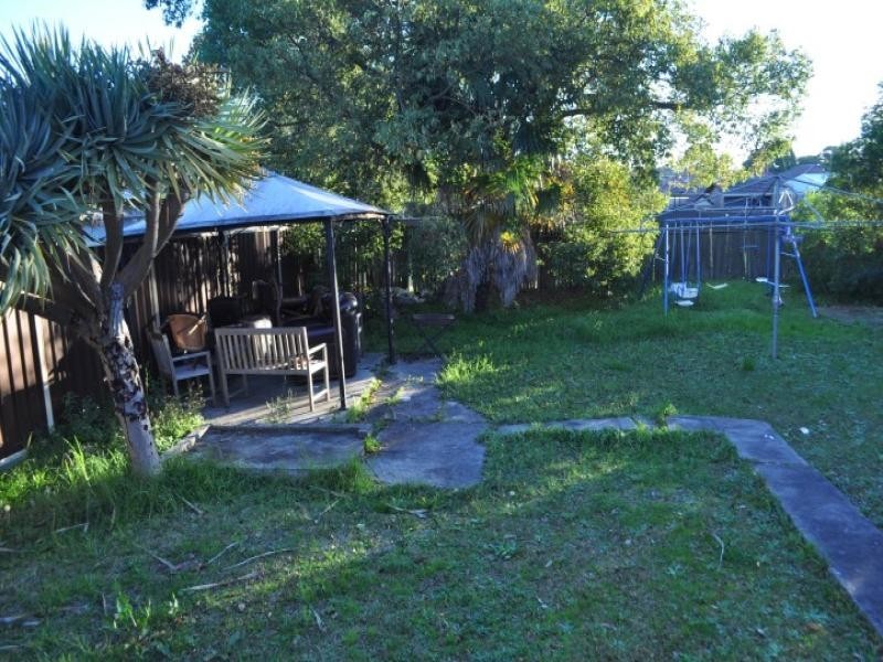 1 Linden Avenue, Punchbowl NSW 2196