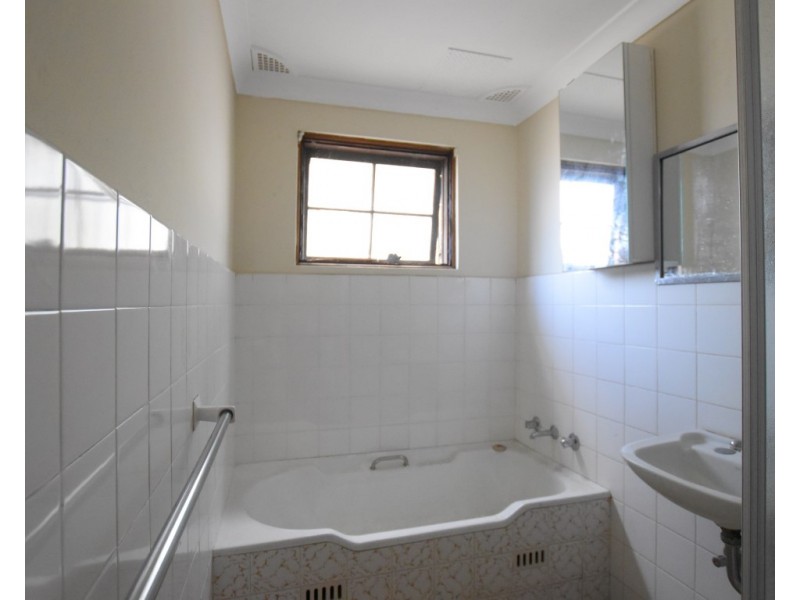 1/1079 Canterbury Road, Wiley Park NSW 2195