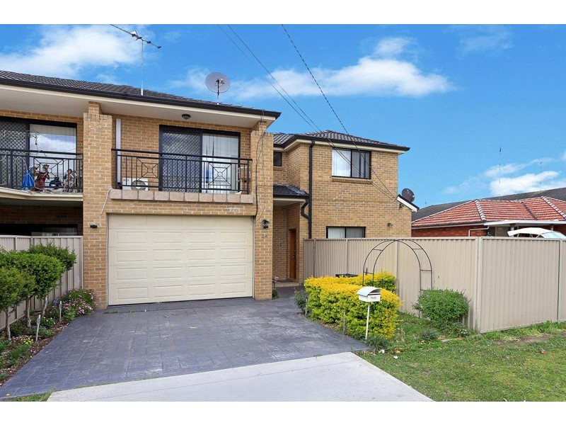 2B lancelot St, Punchbowl NSW 2196