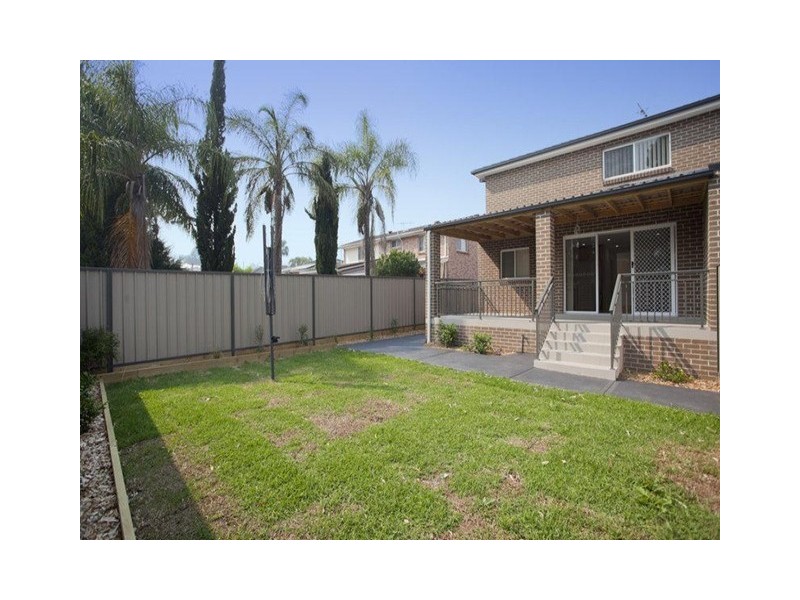 122 Beaconsfield, Revesby NSW 2212