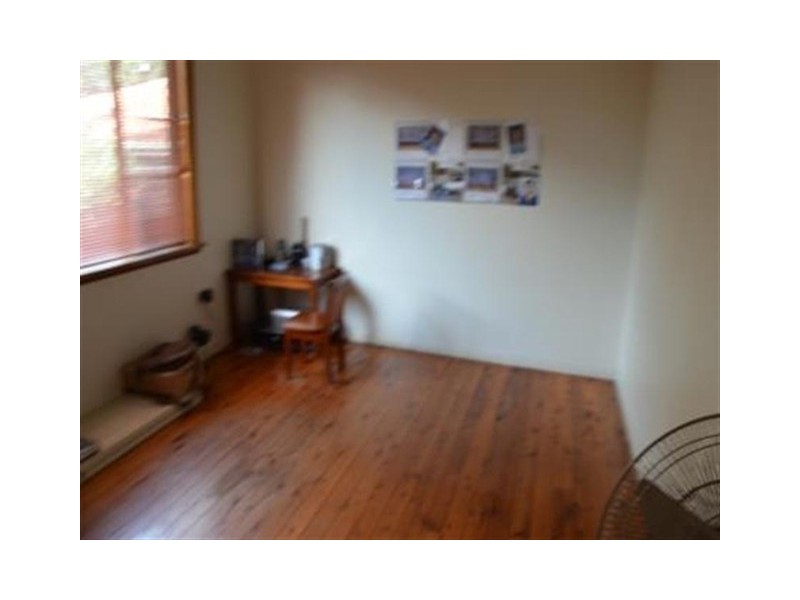 19 Drew Street, Greenacre NSW 2190