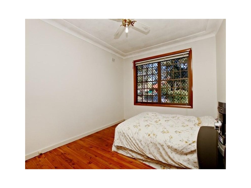 19 Drew Street, Greenacre NSW 2190