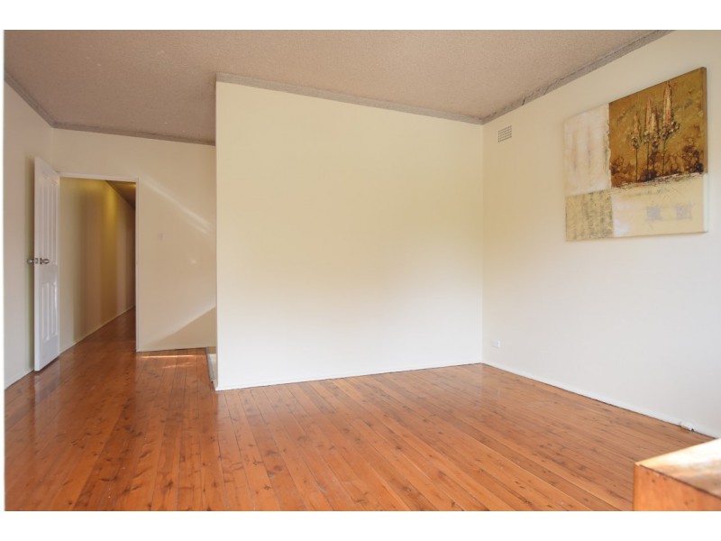 2/14 Renown Avenue, Wiley Park NSW 2195