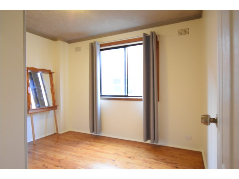 2/14 Renown Avenue, Wiley Park NSW 2195