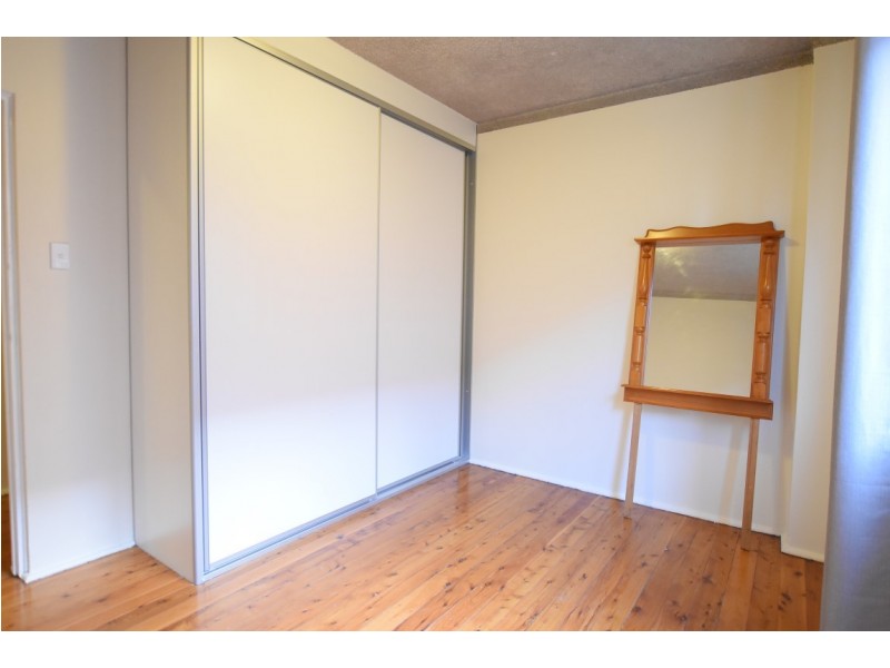 2/14 Renown Avenue, Wiley Park NSW 2195