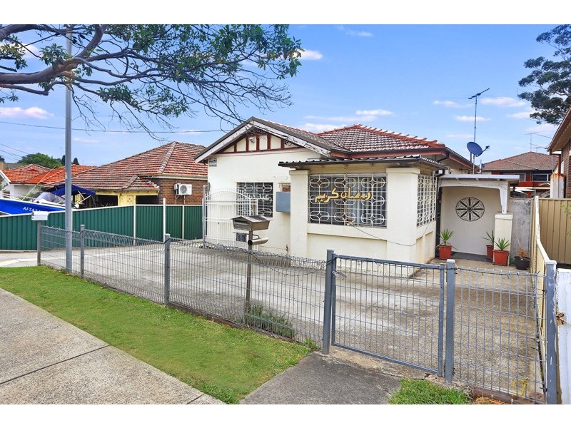 43 ARTHUR ST, Punchbowl NSW 2196