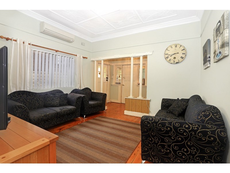 43 ARTHUR ST, Punchbowl NSW 2196