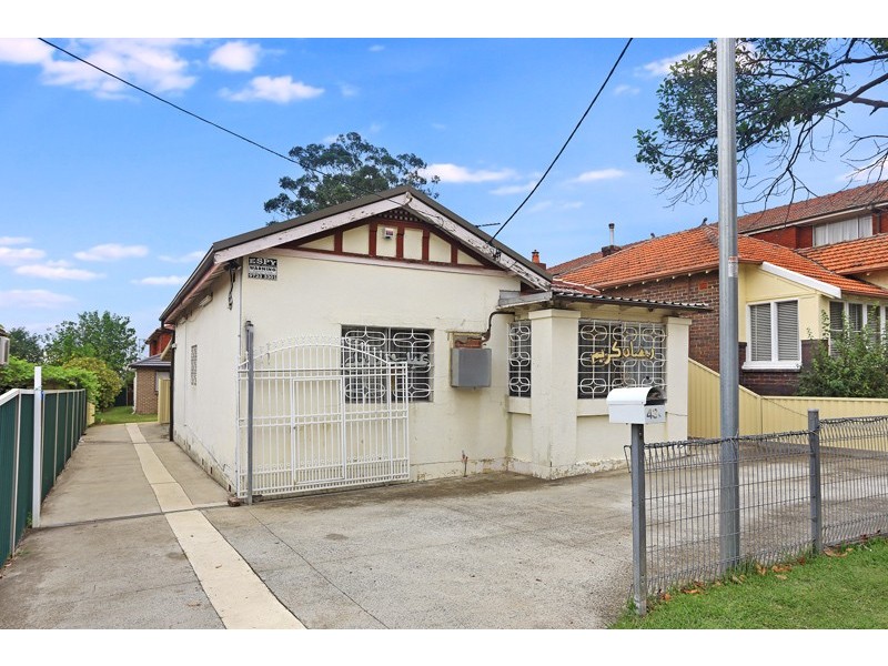43 ARTHUR ST, Punchbowl NSW 2196