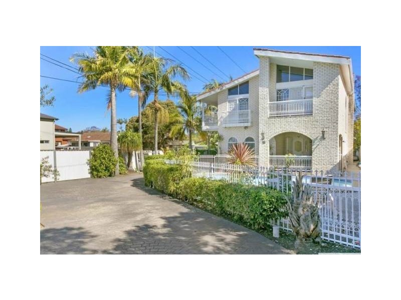 30 Northcote Road, Greenacre NSW 2190