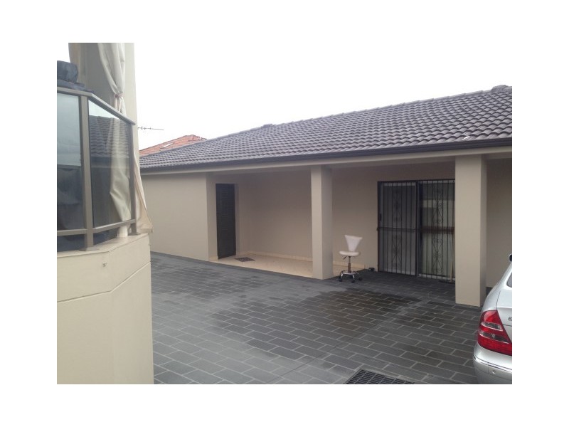 25b Telopea, Punchbowl NSW 2196