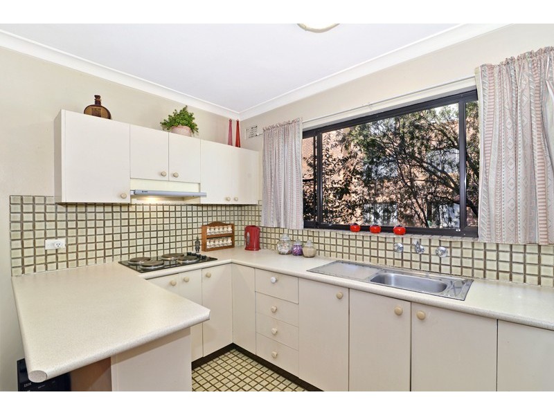 4 Station Street, Mortdale NSW 2223