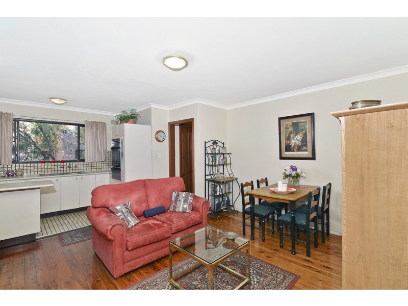 4 Station Street, Mortdale NSW 2223