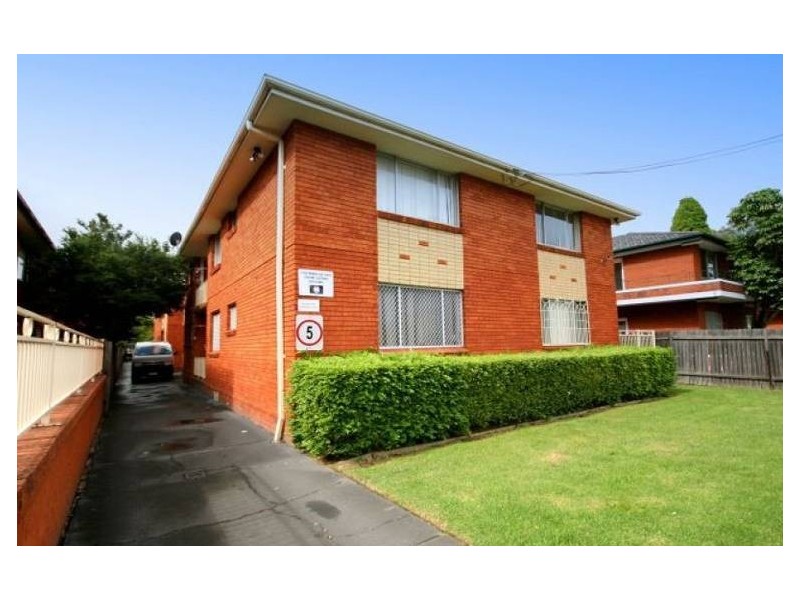 8/87 Hampden Road, Lakemba NSW 2195