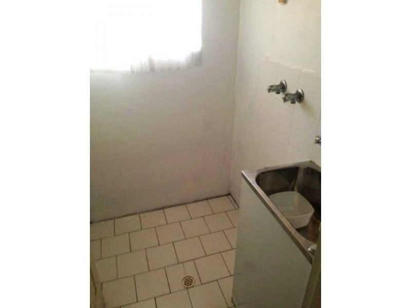 8/87 Hampden Road, Lakemba NSW 2195