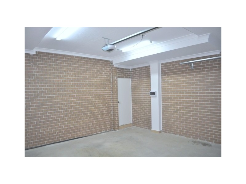 Villa 4/2-3 TORRENS STREET, Punchbowl NSW 2196