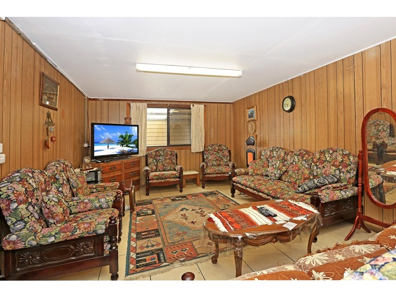 79 Highview Avenue, Greenacre NSW 2190