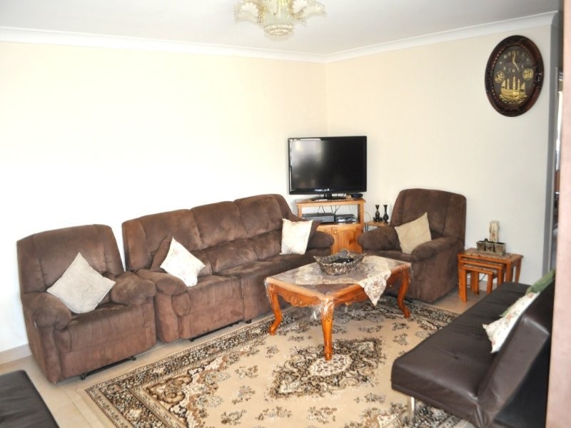 4/98 Victoria Road, Punchbowl NSW 2196