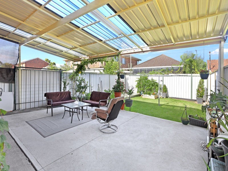 13 Pratten Lane, Punchbowl NSW 2196