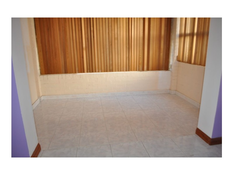 27 Renown Avenue, Wiley Park NSW 2195