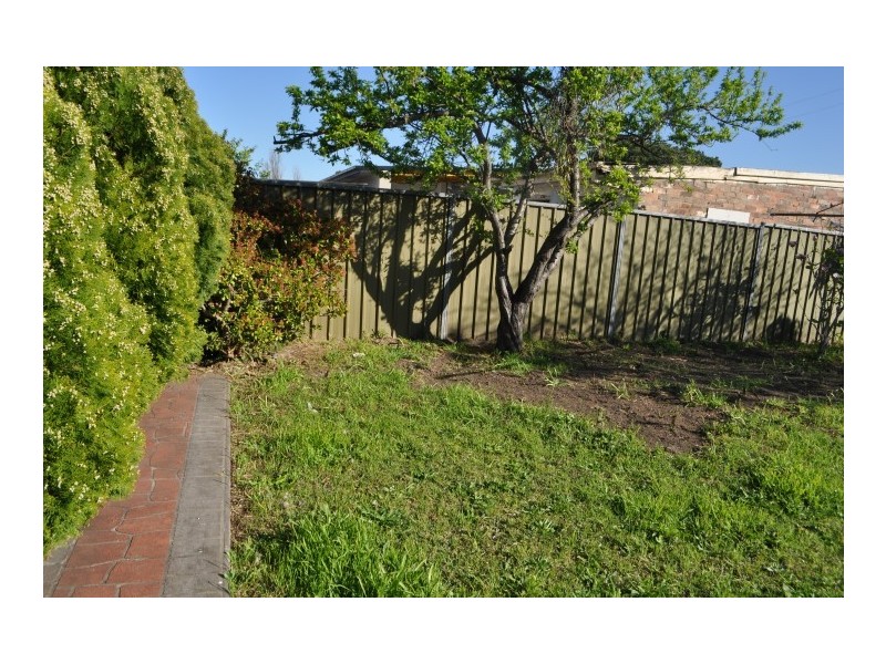 27 Renown Avenue, Wiley Park NSW 2195