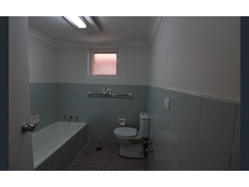2/20 The Broadway, Punchbowl NSW 2196