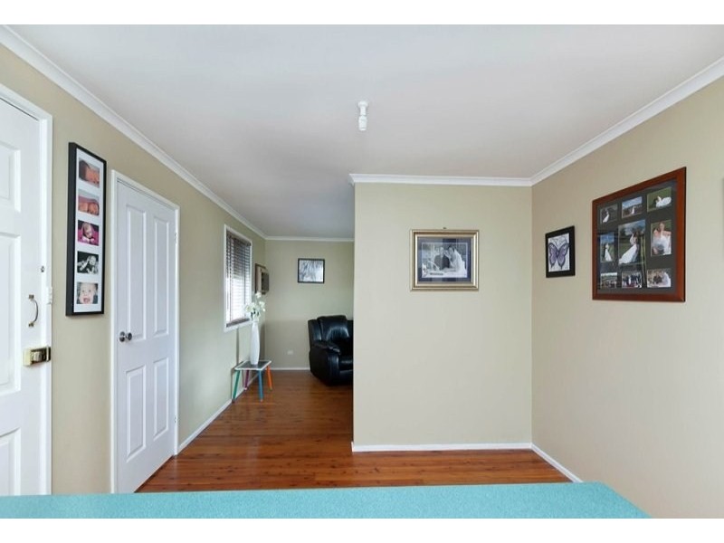 292 The Parkway, Bradbury NSW 2560